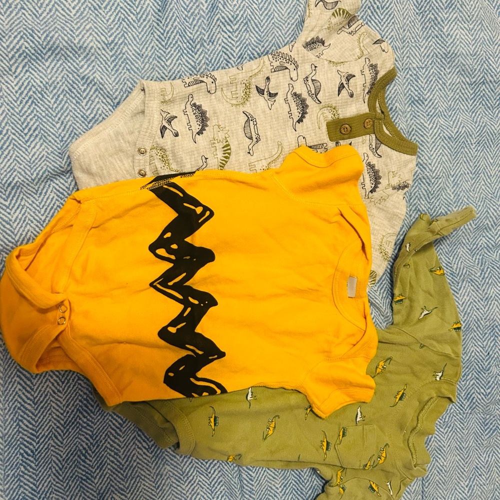 Emergency Baby Bundle - Picture 5 of 5
